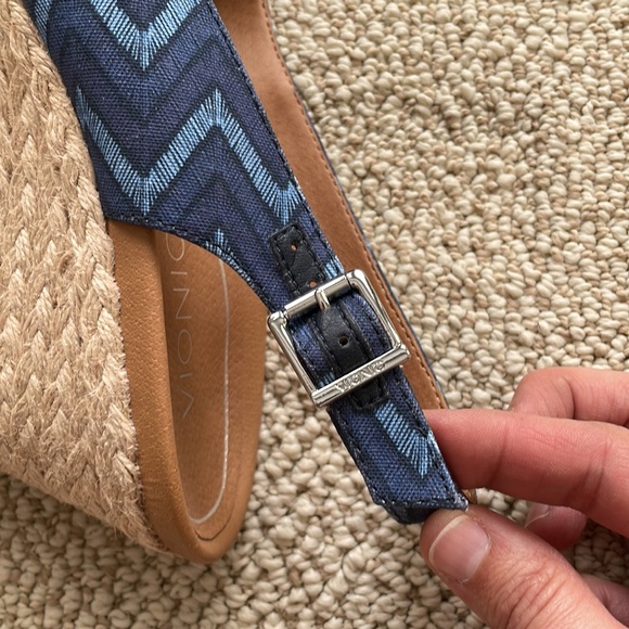Vionic Espadrilles Shoes Coralina Slingback Closed Toe Wedges Chevron Women’s 9 - Picture 10 of 16